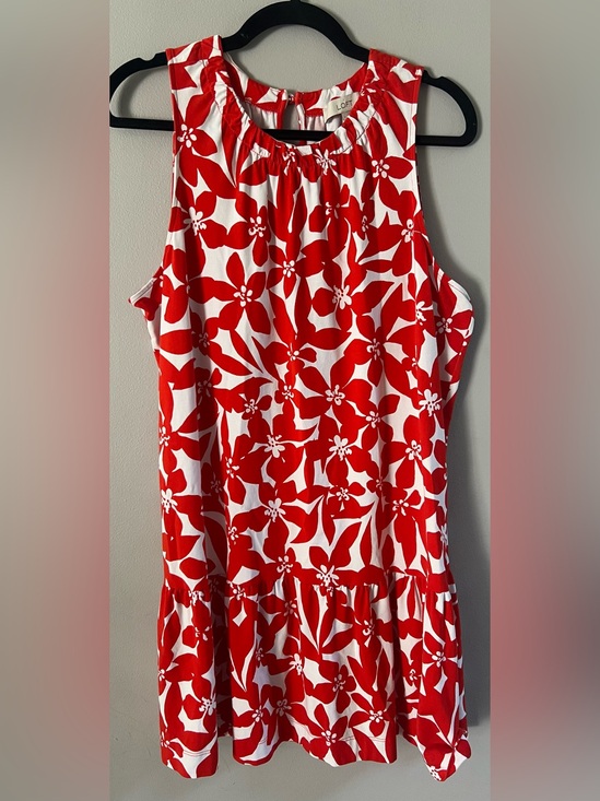 LOFT Dresses & Skirts - LOFT Red and White Floral Sleeveless Camisole